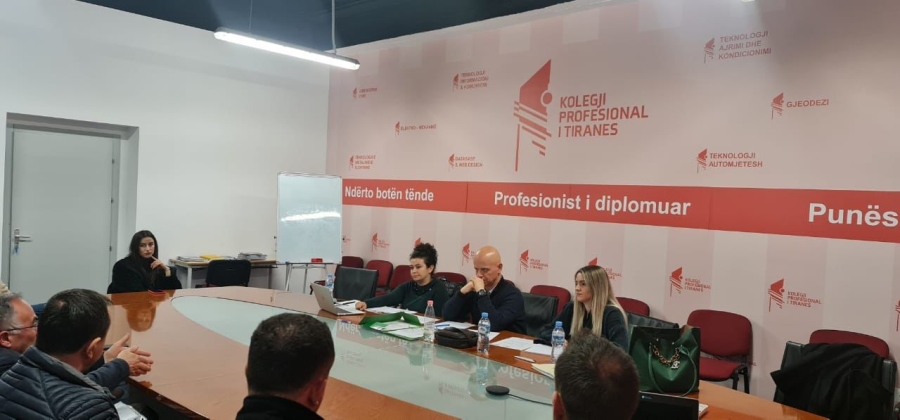 Vizita në kuadër të akreditimit të programit Diplomë Profesionale në &quot;Gjeodezi&quot;  ofruar nga Kolegji Profesional i Tiranës
